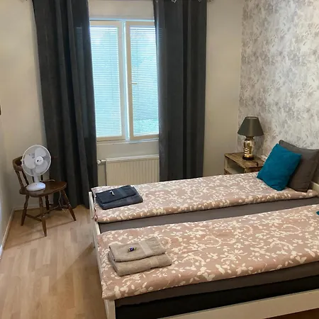 Casino Islands Upstairs Apartment