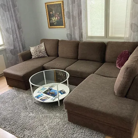 Casino Islands Upstairs Apartment Savonlinna